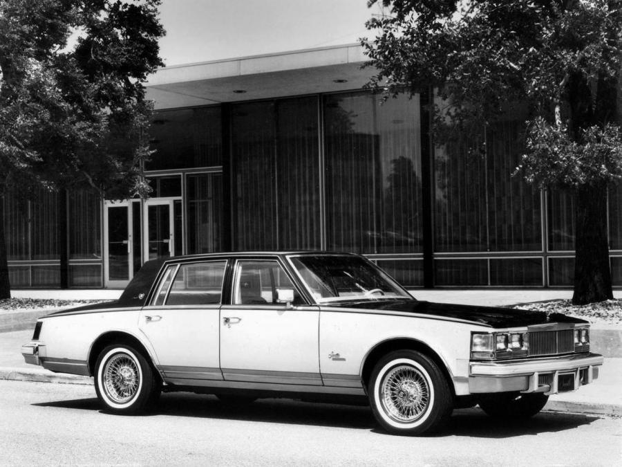  Cadillac Seville Elegante 1978 года  (фото 1 из 2)